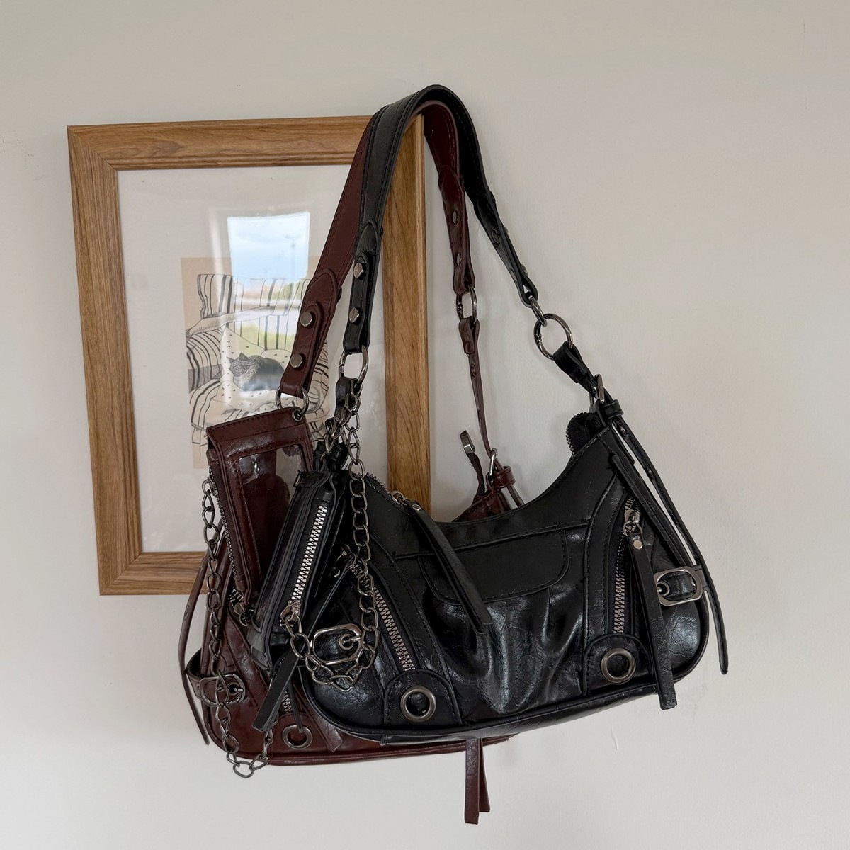 Bolsas Transversais Pequenas V - Women Bags On Sale avaliação e preço