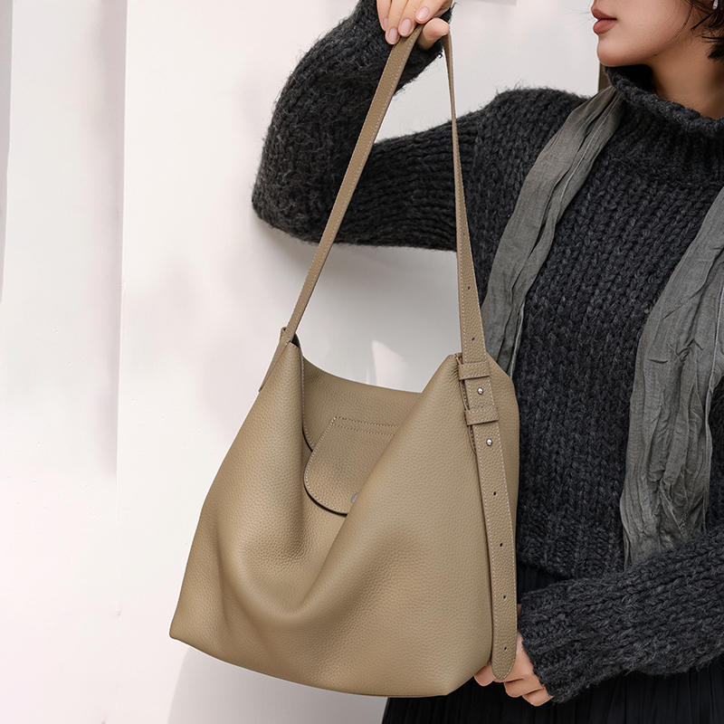 Bolsa Tote Feminina Espaçosa e - Women Bags 2026 Trends avaliação e preço